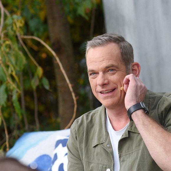 Le chanteur Garou participe à l'émission Question For Breakfast de la télévision publique TVP le 18 octobre 2022 à Varsovie, Pologne. Photo by Forum/ABACAPRESS.COM