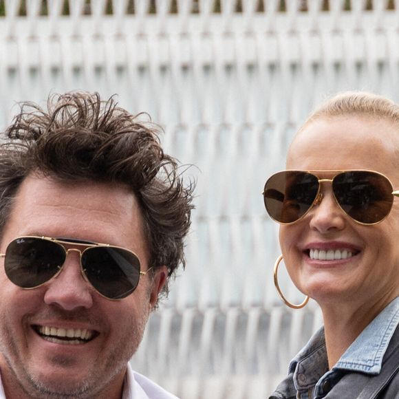 Læticia Hallyday et Frédéric Suant assistent au Village pour la session de nuit pendant les Internationaux de France 2025 à Roland Garros le 26 mai 2025 à Paris, France. Photo by Nasser Berzane/ABACAPRESS.COM