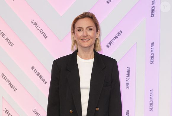 Camille Chamoux au photocall de la cérémonie de clôture du festival Series Mania à Lille le 28 mars 2025.

© Stéphane Vansteenkiste / Bestimage