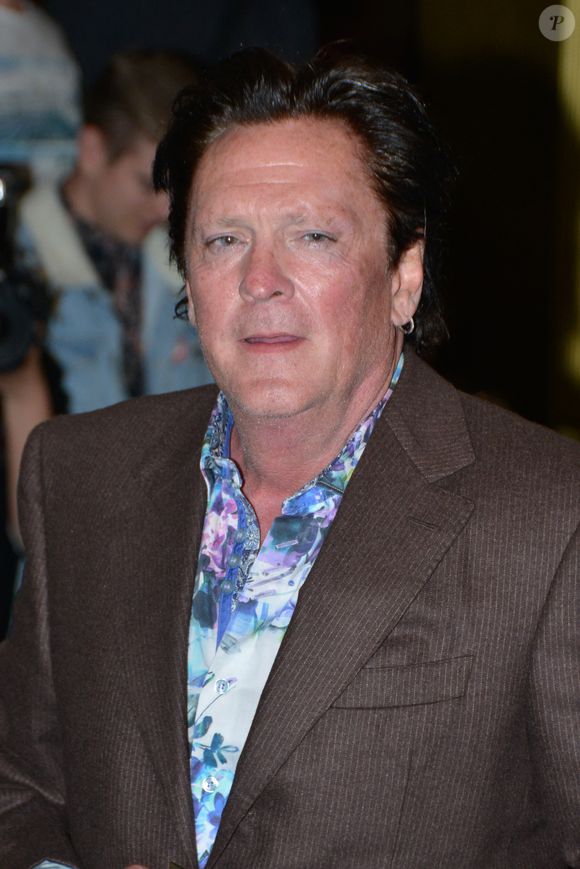 Côté personnel, il était père de six enfants, dont Hudson, tragiquement décédé en 2022. 

Madsen arrive au dîner "Dior - Madame Figaro" à l'hôtel JW Marriott lors du 71ème Festival International du Film de Cannes
Bestimage