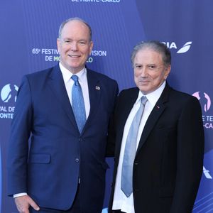 Le prince Albert II de Monaco et Michel Drucker - Séance photo lors de la cérémonie d'ouverture de la 65e édition du Festival de télévision de Monte-Carlo, le 12 juin 2026
 © Denis Guignebourg / Bestimage