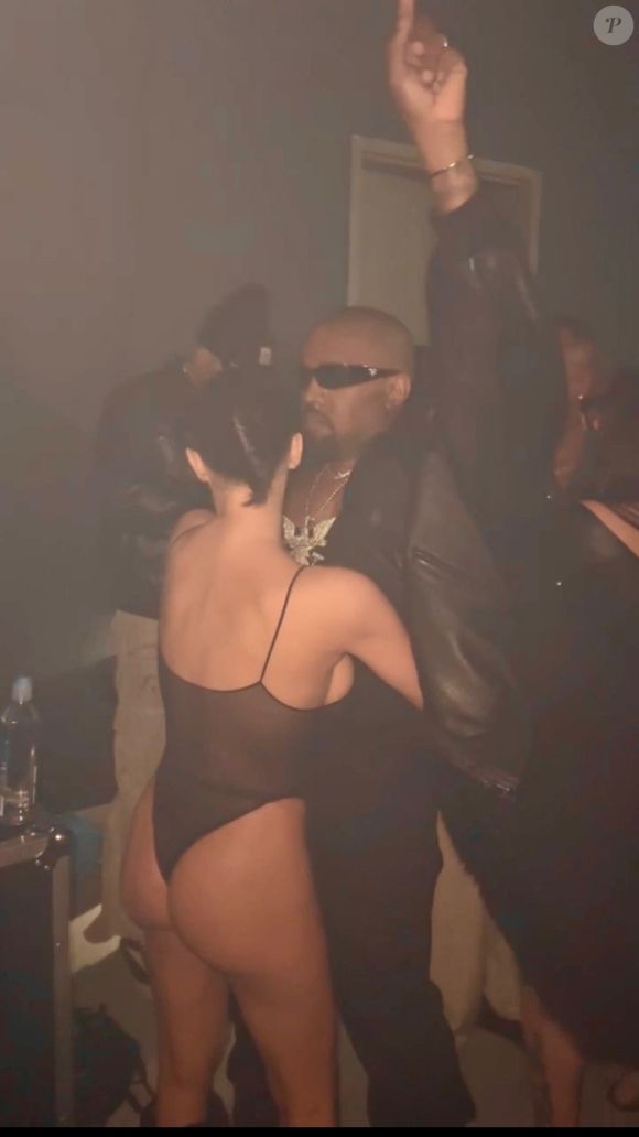 Bianca Censori aux Grammys Awards, en 2025 Backgrid USA / Bestimage