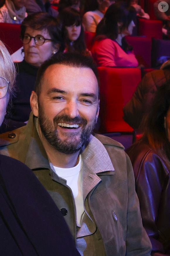 Cyril Lignac - Célébrités lors du concert "50 Ans d'Amour" de Chantal Goya au palais des Congès à Paris, France, le 29 mars 2026. Deux représentations à guichet fermé. Photo par Jack Tribeca/Bestimage
