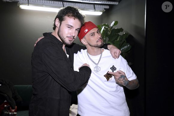 Billy Crawford et Anthony Colette lors de l'enregistrement de l'émission "Le Jet de Luxe", présentée par Jordan de Luxe. Paris, le 20 mars 2025.
© Cédric Perrin/Bestimage