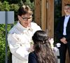 Stéphanie de Monaco, elle, a privilégié le confort absolu pour arpenter le refuge, avec une veste en denim beige, un jean et des baskets blanches.

La Princesse Stéphanie de Monaco visite les nouveaux locaux de la SPA de Monaco. 

© Bruno Bebert/Bestimage