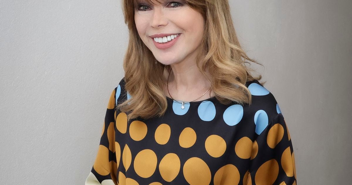 Karen Cheryl (Isabelle Morizet) : son fils Oscar, qui vit à Los Angeles, est une pointure dans son domaine