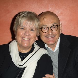 Mimie Mathy et son mari Benoist Gérard lors de la représentation du spectacle "Alex Lutz" à l'Olympia à Paris, le 8 février 2018.
© Guirec Coadic/Bestimage