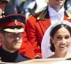 Au centre de la publication, une note manuscrite annonce simplement : "Notre histoire d’amour".
Le prince Harry, duc de Sussex, et Meghan Markle, duchesse de Sussex, en calèche à la sortie du château de Windsor après leur mariage le 19 mai 2018 (Zuma Press / Bestimage).