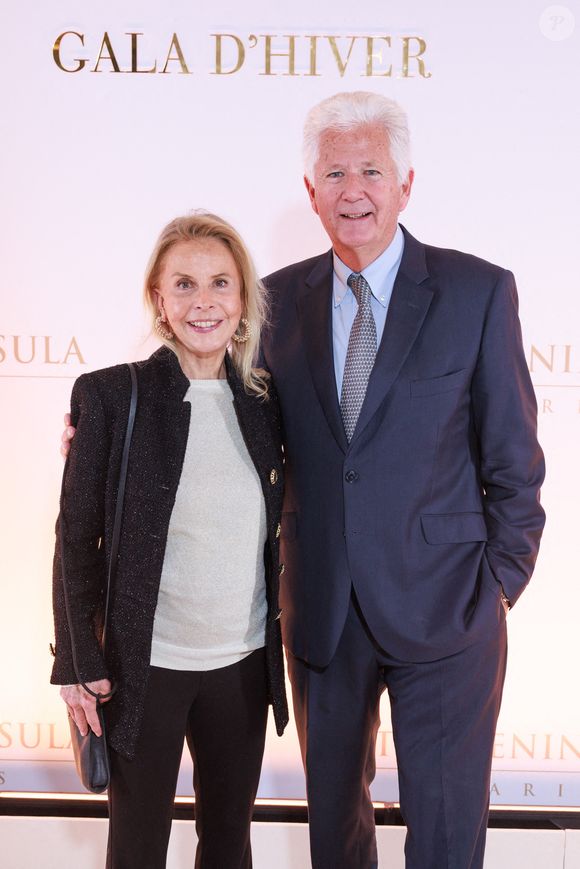 Carole Bellemare et Pierre Dhostel assistent à un photocall pour le Gala d'Hiver du Peninsula Paris, avec un cocktail dînatoire orchestré par le Chef Exécutif David Bizet et le Chef Pâtissier Anne Coruble à l'hôtel Peninsula à Paris, France, le 27 novembre 2025. Photo by David Boyer/ABACAPRESS.COM