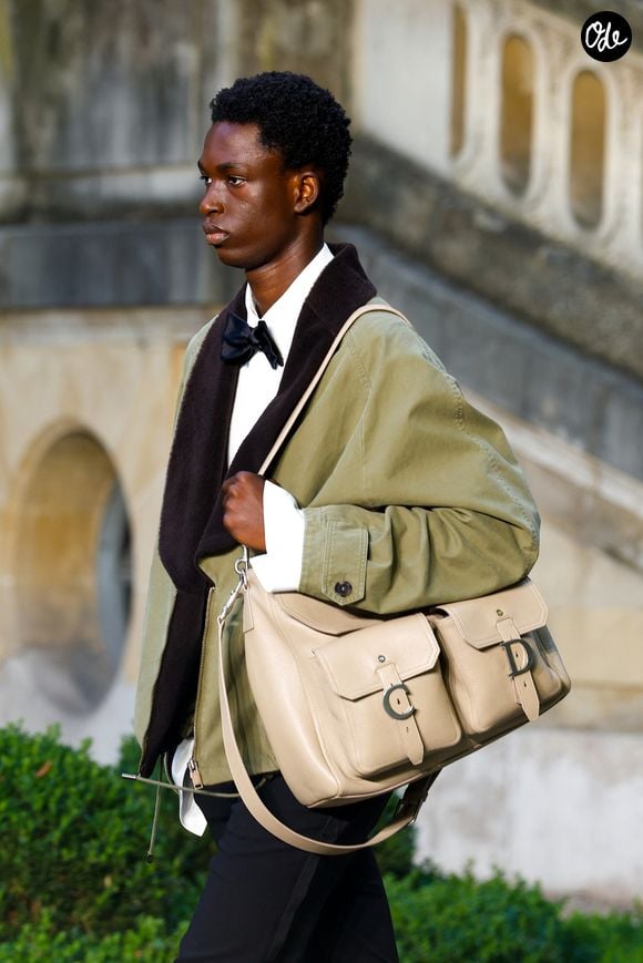 Défilé de mode Dior Homme Prêt à Porter Collection Homme Printemps/Été 2027 lors de la Fashion Week de Paris, France, le 24 juin 2026. © Bestimage