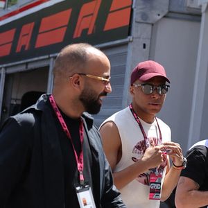 ainsi que Kylian Mbappe et d'autres célébrités de renom comme Dua Lipa, Teddy Riner mais encore Naomi Campbell.

Kylian Mbappe avant le Grand Prix de F1 de Monaco au Circuit de Monaco le 25 mai 2025 à Monte-Carlo, Monaco. Photo by Simon Bridger/SplashNews/ABACAPRESS.COM
