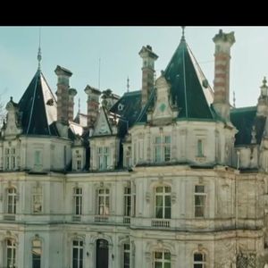 Le propriétaire de ce château de XIXe siècle

Tony Parker visite le château de Jarnac dans l'émission "L'Agence" sur TMC, décembre 2024.