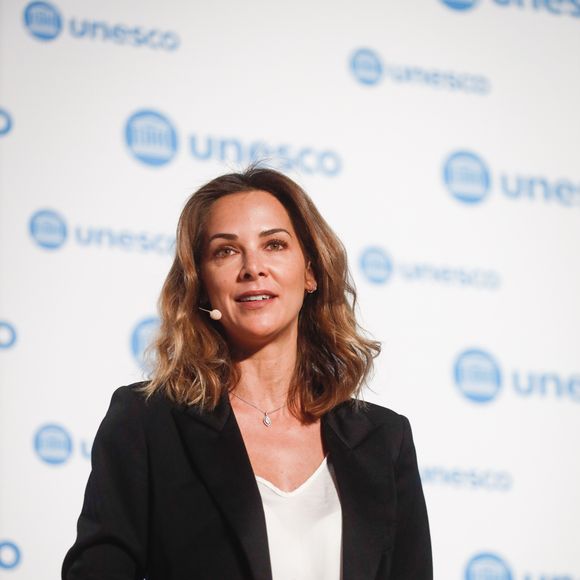 Mélissa Theuriau - Le président de la République lors du 30ème anniversaire de la Convention internationale des droits de l'enfant à l'UNESCO à Paris le 20 novembre 2019.

© Hamilton / Pool / Bestimage