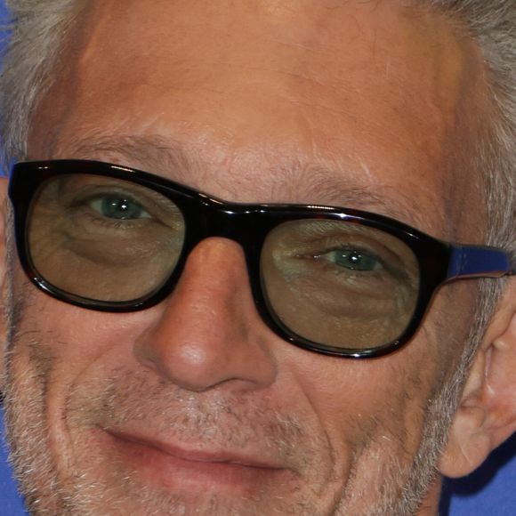 Dans un entretien accordé au média Brut, et diffusé sur Instagram ce mardi 29 avril 2025, Vincent Cassel déplore en effet qu'il soit de plus en plus difficile, de nos jours, de créer des liens d'amour.

Vincent Cassel - Avant-première du film "Banger" au Pathé Wepler à Paris le 1er avril 2025. © Coadic Guirec/Bestimage
