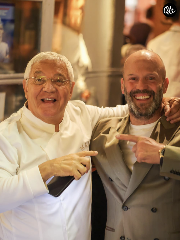 Jason Statham au "Mamo Michelangelo", restaurant d'Antibes prisé par les stars @Facebook