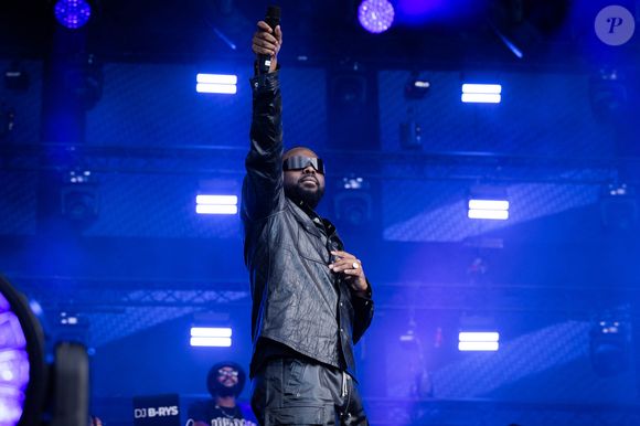 Sacré Artiste de l’année aux Victoires de la Musique 2025, Gims retrouvera la scène de La Défense Arena avec L’Infernal Tour les mercredi 16 et jeudi 17 décembre 2026.

Gims, Fête de l'Humanité 2025 sur la base 217 au Plessis-Paté le 14 septembre 2025.
© Julien Sarkissian / Bestimage