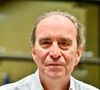 Les travaux préparatoires ont commencé et le chantier principal devrait être lancé dans les prochains mois. 

Xavier Niel, fondateur d'Iliad et de Free, actionnaire du groupe de production audiovisuelle Mediawan, lors d'une audition devant la Commission d'enquête sur la neutralité, le fonctionnement et le financement de l'audiovisuel public à l'Assemblée nationale à Paris, France, le 2 avril 2026. © Christian Liewig/Bestimage