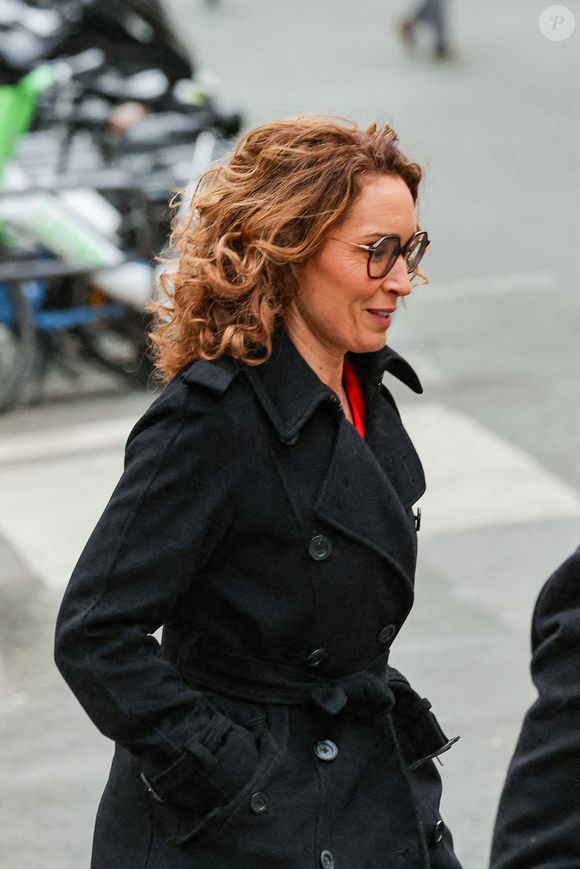 Marie-Sophie Lacarrau - Arrivées aux obsèques de C.Laborde en l’église Saint-Roch à Paris, le 6 février 2025. Décédée le 28 janvier 2025 à l'âge de 73 ans, l'ancienne présentatrice météo de TF1 (1988 - 2017) était atteinte de la maladie neurodégénérative à corps de Lewy. 
© Jacovides - Moreau / Bestimage