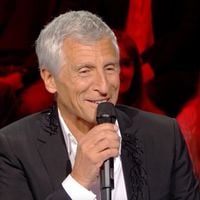 Nagui ému aux larmes dans Taratata : l’animateur craque face à Thomas Dutronc après une jolie surprise des plus symboliques