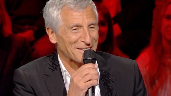 Nagui ému aux larmes dans Taratata : l’animateur craque face à Thomas Dutronc après une jolie surprise des plus symboliques