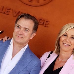 Laurence Ferrari et son mari Renaud Capuçon - Célébrités au village lors des Internationaux de France de tennis de Roland Garros 2024 à Paris le 9 juin 2024.JACOVIDES-MOREAU / BESTIMAGE