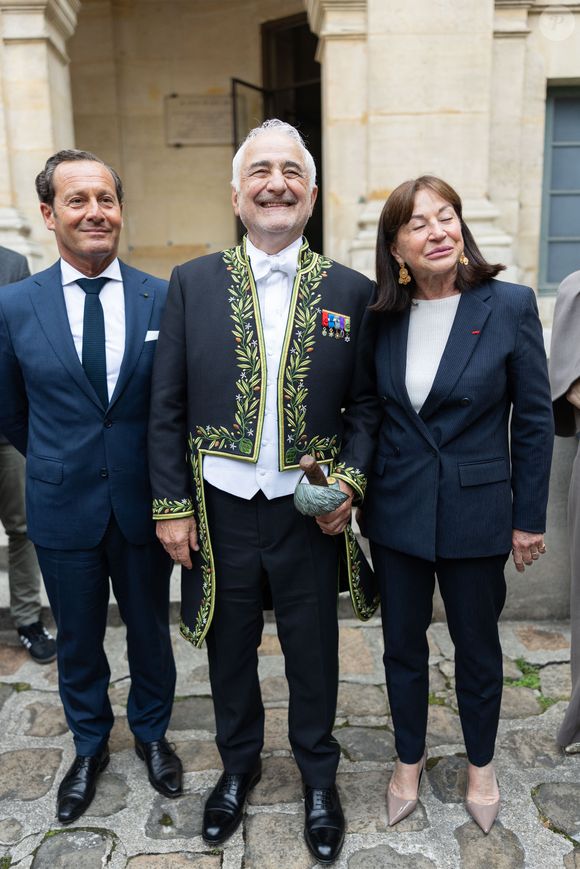 Guy Savoy - Le chef français multi étoile, Guy Savoy, vient d'être officiellement installé comme membre de l'Académie des Beaux-Arts.

© Julien Sarkissian/Bestimage