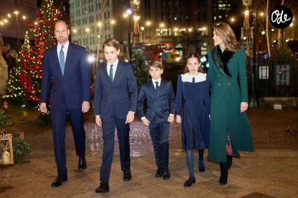 Le prince William, Kate Middleton, et leurs enfants George, Charlotte et Louis, assistent au concert de chants de Noël "Together at Christmas" à l'abbaye de Westminster à Londres. PA Photo/ Bestimage