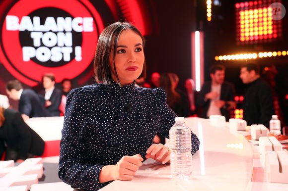 Exclusif - Agathe Auproux - Le «grand débat national» s'est invité sur le plateau de l'émission  Balance ton post! , présenté par l'animateur Cyril Hanouna sur C8  vendredi soir 25 janvier 2019. © Sebastien Valiela / Bestimage