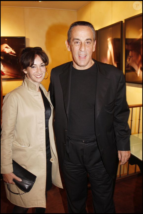 Un haras avec de nombreux animaux.

Thierry Ardisson et Béatrice Loustalan lors du vernissage de l'exposition de photographies "Fetish" à la Galerie du Passage.
BERTRAND RINDOFF PETROFF / BESTIMAGE