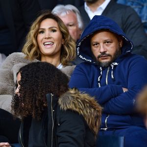 Fruits de ses amours avec son mari Hicham

Vitaa et son mari Hicham Bendaoud dans les tribunes du match de Ligue 1 Conforama PSG 5-0 Montpellier au Parc des Princes à Paris le 1 février 2020 © Giancarlo Gorassini / Bestimage 