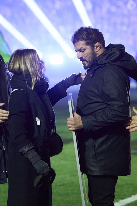 Jalil Narjissi et Valérie Narjissi (les parents de Mehdi Narjissi) - Hommage à Medhi Narjissi, disparu cet été lors d’un stage en Afrique du sud, lors du lancement du Tournoi des Six Nations opposant la France au Pays de Galles, au Stade de France, à Saint-Denis, Seine Saint-Denis, France, le 31 janvier 2025. © Cyril Moreau/Bestimage