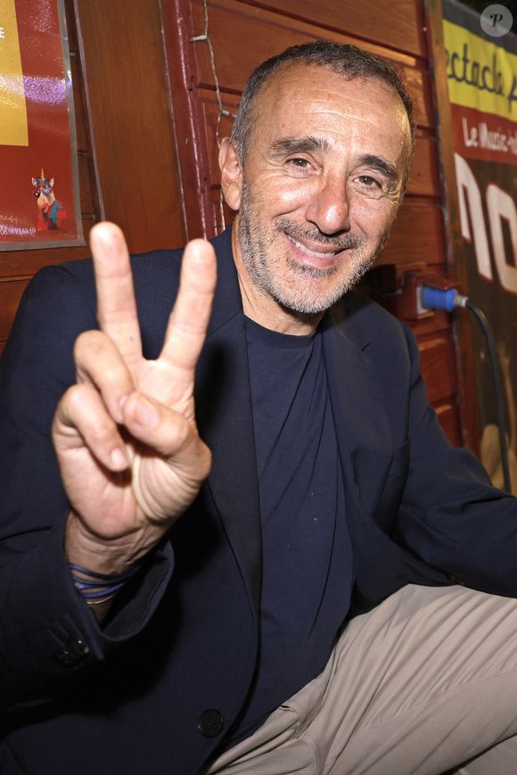 Elie Semoun lors de L'inauguration de la fête à NeuNeu dans le Bois de Boulogne à Paris, France, le 6 septembre 2024. © Cédric Perrin/Bestimage