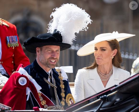 La reine Camilla et le roi Charles III assistent au service de l'Ordre de la Jarretière au château de Windsor le 16 juin 2025 à Windsor, Angleterre. Le 16 juin 2025. © GoffPhotos/Bestimage