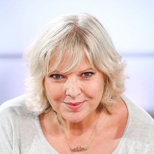 Exclusif - Laurence Boccolini lors de l'enregistrement de l'émission Vivement dimanche présentée par M.Drucker aux studios Rive Gauche, à Paris, France, le 1er octobre 2025. Diffusion sur France 3 le 9 novembre 2025. © Guillaume Gaffiot/Bestimage