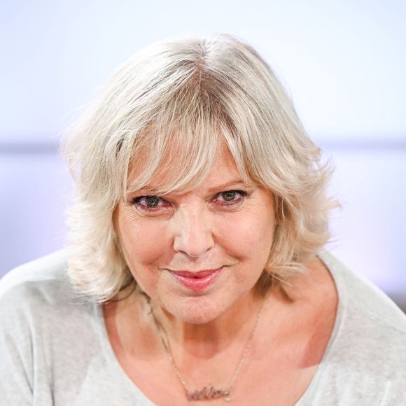 Exclusif - Laurence Boccolini lors de l'enregistrement de l'émission Vivement dimanche présentée par M.Drucker aux studios Rive Gauche, à Paris, France, le 1er octobre 2025. Diffusion sur France 3 le 9 novembre 2025. © Guillaume Gaffiot/Bestimage