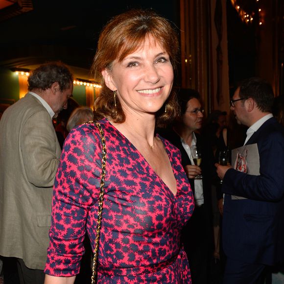 Florence Pernel - 29ème cérémonie des Molières 2017 aux Folies Bergère à Paris le 29 mai 2017. © Coadic Guirec/Bestimage