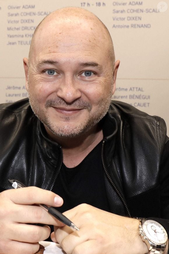 Quant à sa nouvelle matinale, l’animateur se dit "confiant" et pense pouvoir faire des belles audiences malgré une concurrence rude.

Sébastien Cauet pose pour des photos à Paris, en France, le 17 mars 2019. Photo by Vim/ABACAPRESS.COM