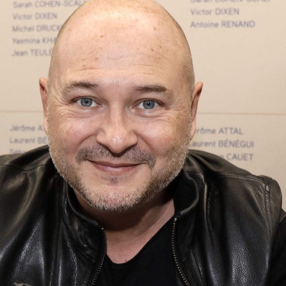 Quant à sa nouvelle matinale, l’animateur se dit "confiant" et pense pouvoir faire des belles audiences malgré une concurrence rude.

Sébastien Cauet pose pour des photos à Paris, en France, le 17 mars 2019. Photo by Vim/ABACAPRESS.COM