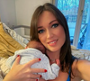 “Si je choisis désormais de montrer son visage, ce n'est pas par envie soudaine d'exposition. C'est parce que certaines personnes se sont permis de le photographier à mon insu.” explique la comédienne

Elsa Esnoult et son fils Eden, photo publiée le 14 octobre 2025 sur Instagram