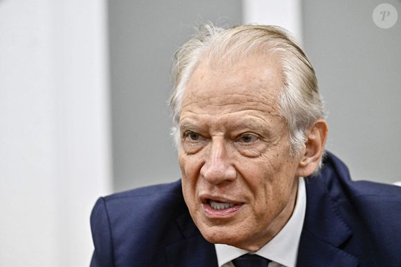 Dominique de Villepin ancien premier ministre - Dominique de Villepin en visite à Damazan dans le Lot et Garonne le 14 décembre 2025. Thierry Breton/PsnewZ/Bestimage