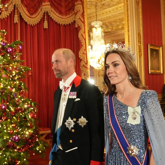 Les membres de la famille royale britannique (Le roi Charles III d'Angleterre et Camilla Parker Bowles, reine consort d'Angleterre, le prince William, prince de Galles, et Catherine (Kate) Middleton, princesse de Galles) lors du banquet d'Etat au château de Windsor en l'honneur de la visite officielle de Frank-Walter Steinmeier (Président fédéral de l'Allemagne) et sa femme Elke Büdenbender au Royaume-Uni. Windsor, le 3 décembre 2025.