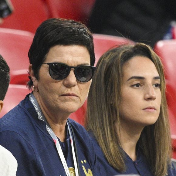 Véronique Rabiot en tribune du match de football de quart de finale opposant la France à l’Angleterre lors de la coupe du Monde (FIFA 2022) au stade Al Bayt à Al Khor au Qatar, le 10 décembre 2022.

© Jean-Baptiste Autissier/Panoramic/Bestimage