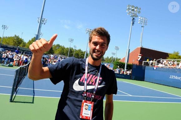 Benoit Paire assiste à la première journée de l'US Open 2010 dans le quartier de Flushing de l'arrondissement de Queens de la ville de New York, NY, USA le 30 août 2010. Photo par Corinne Dubreuil/Cameleon/ABACAPRESS.COM
