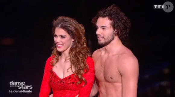Iris Mittenaere sur le parquet de DALS 9, le 24 novembre 2018