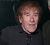 Un endroit où il aime passer du temps dans son jardin à "regarder des fourmis", "faire de la mobylette" ou une randonnée comme il l'avait raconté au "JDD", en novembre 2021.
Alain Souchon lors de la 90ème édition au café Les Deux Magots, pour la causerie "L'esprit rive gauche selon A.Souchon", le 25 septembre 2023 à Paris. G.Boley est le lauréat de cette année pour son livre "A ma soeur et unique" (Ed. Grasset).
© Denis Guigenbourg / Bestimage