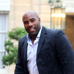 Le champion applique une règle simple : il cherche à capitaliser chaque euro qu’il gagne.

Teddy Riner - Arrivées des personnalités au dîner d’État en l’honneur du président brésilien et de sa femme au palais présidentiel de l’Élysée à Paris le 5 juin 2025. © Jacovides / Moreau / Bestimage
