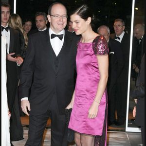 Charlotte Casiraghi et le Prince Albert II de Monaco assistent à la soirée de gala du centenaire des Ballets Russes, au Grimaldi Forum, le 20 décembre 2009, à Monaco. Cet événement a lieu pour clôturer le Monaco Dance Forum. Cette soirée de gala est en l'honneur de la Princesse Caroline de Hanovre. OLIVIER BORDE / BESTIMAGE