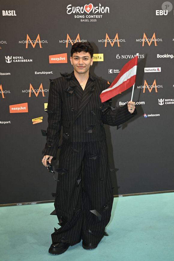 mais JJ, représentant de l'Autriche

Le représentant de l'Autriche, JJ, lors du concours de l'Eurovision 2025 à Bâle en Suisse © Jessica Gow / TT