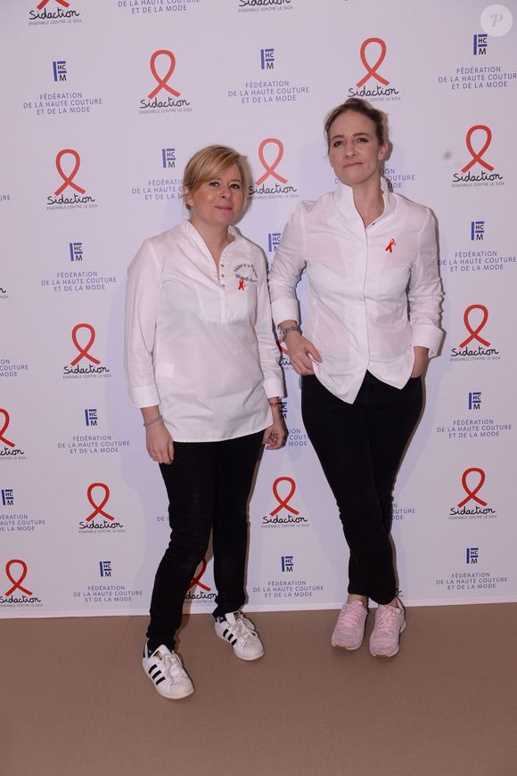 L'adresse propose une offre bistro et une offre gastronomique avec un menu unique chaque semaine.

Christelle Brua (cheffe pâtissière du Palais de l'Elysée et meilleure cheffe pâtissière de restaurant au monde 2018) et Amandine Chaignot (cheffe du restaurant Pouliche) lors de la soirée de gala de la 18ème édition du "Dîner de la mode du Sidaction" au Pavillon Cambon Capucines - Potel et Chabot à Paris, France, le 23 janvier 2020. © ORachid Bellak/Bestimage