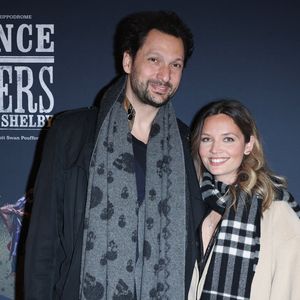 Eric-Antoine et sa compagne Gennifer Demey, présentatrice météo sur M6, assistent à l'avant-première de " Peaky Blinders : La Rédemption de Thomas Shelby " à La Scène Musicale à Paris le 12 mars 2025. Photo by Jerome Domné/ABACAPRESS.COM